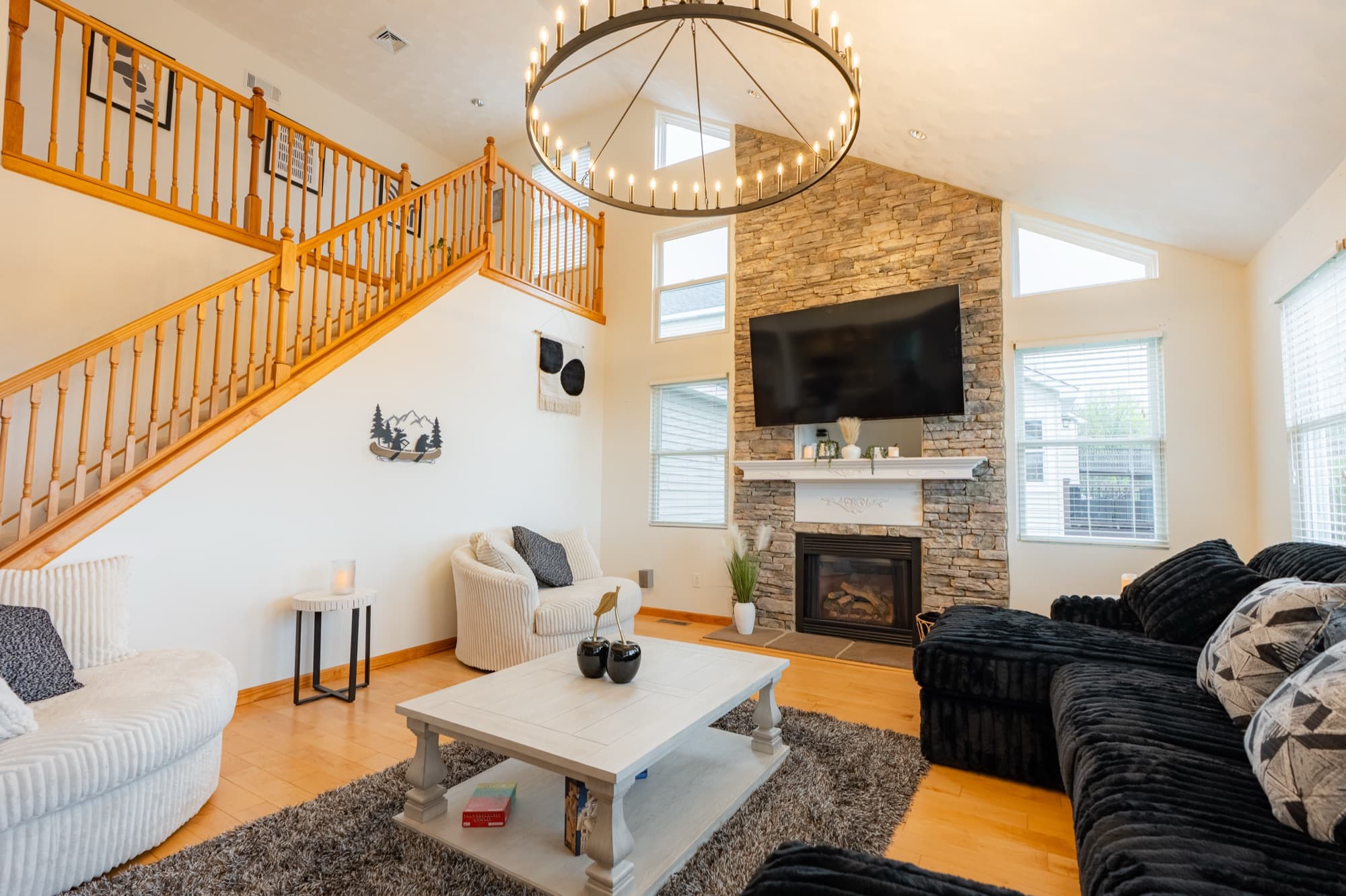 South Ridge - Hidden Valley House with Views